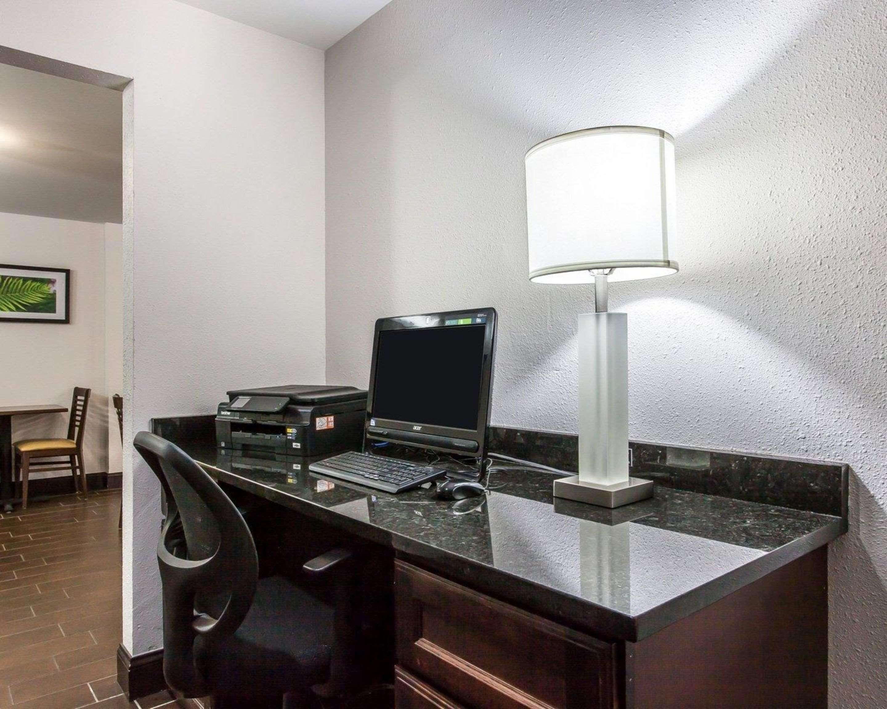 Sleep Inn & Suites Near I-90 And Ashtabula Austinburg Extérieur photo