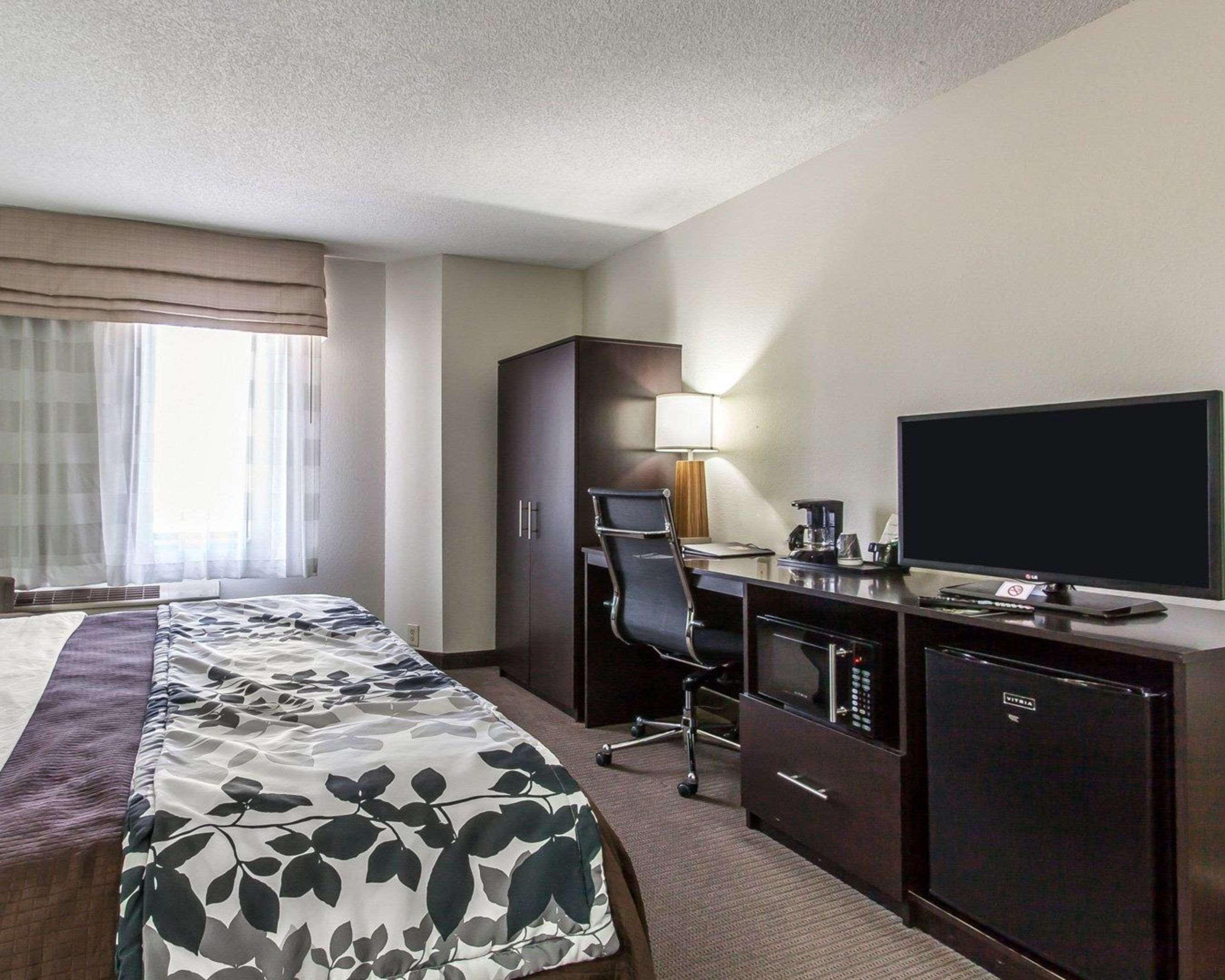 Sleep Inn & Suites Near I-90 And Ashtabula Austinburg Extérieur photo